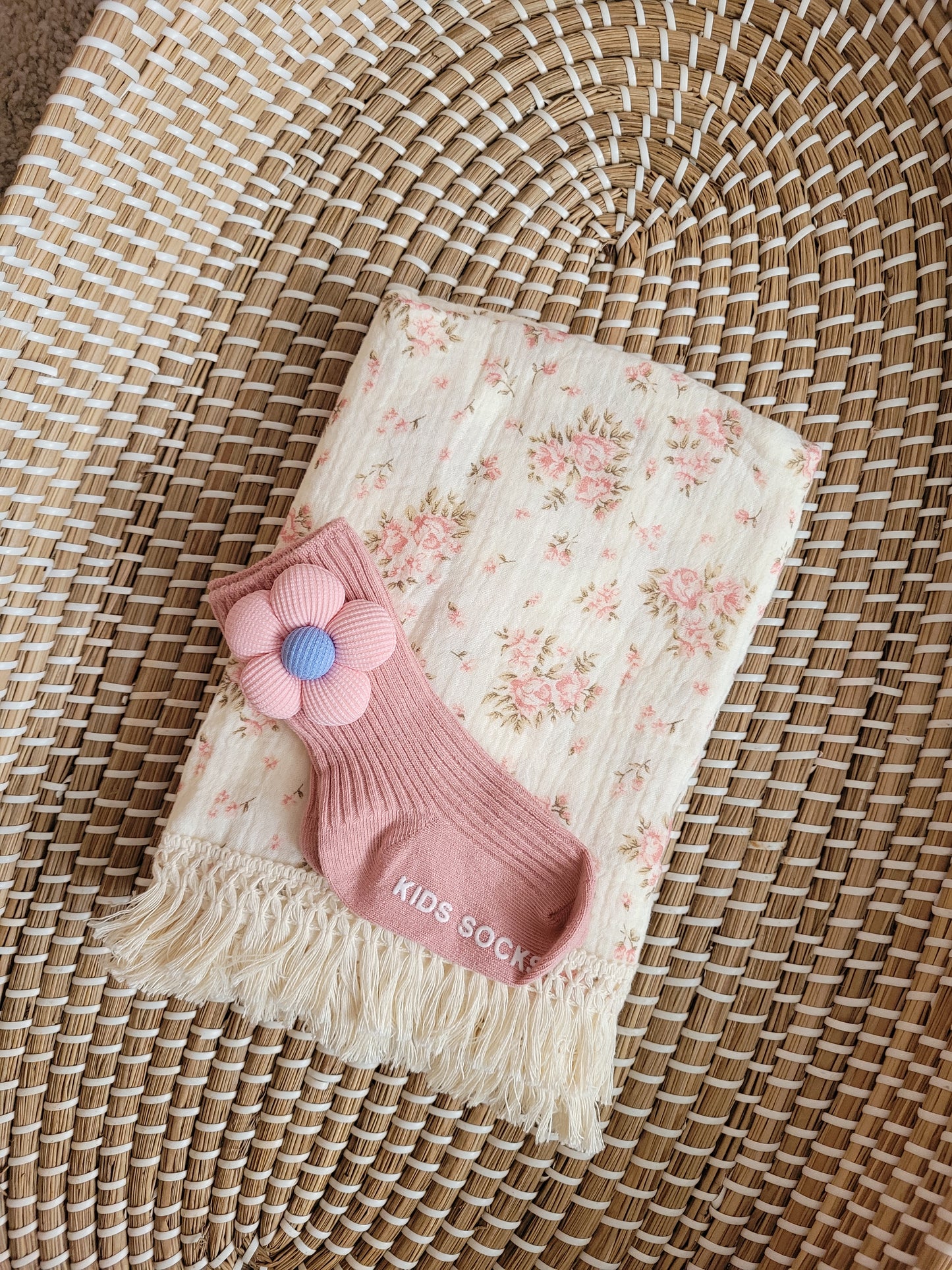 Combo large towel/blanket (110×110cm)+ Accessorie