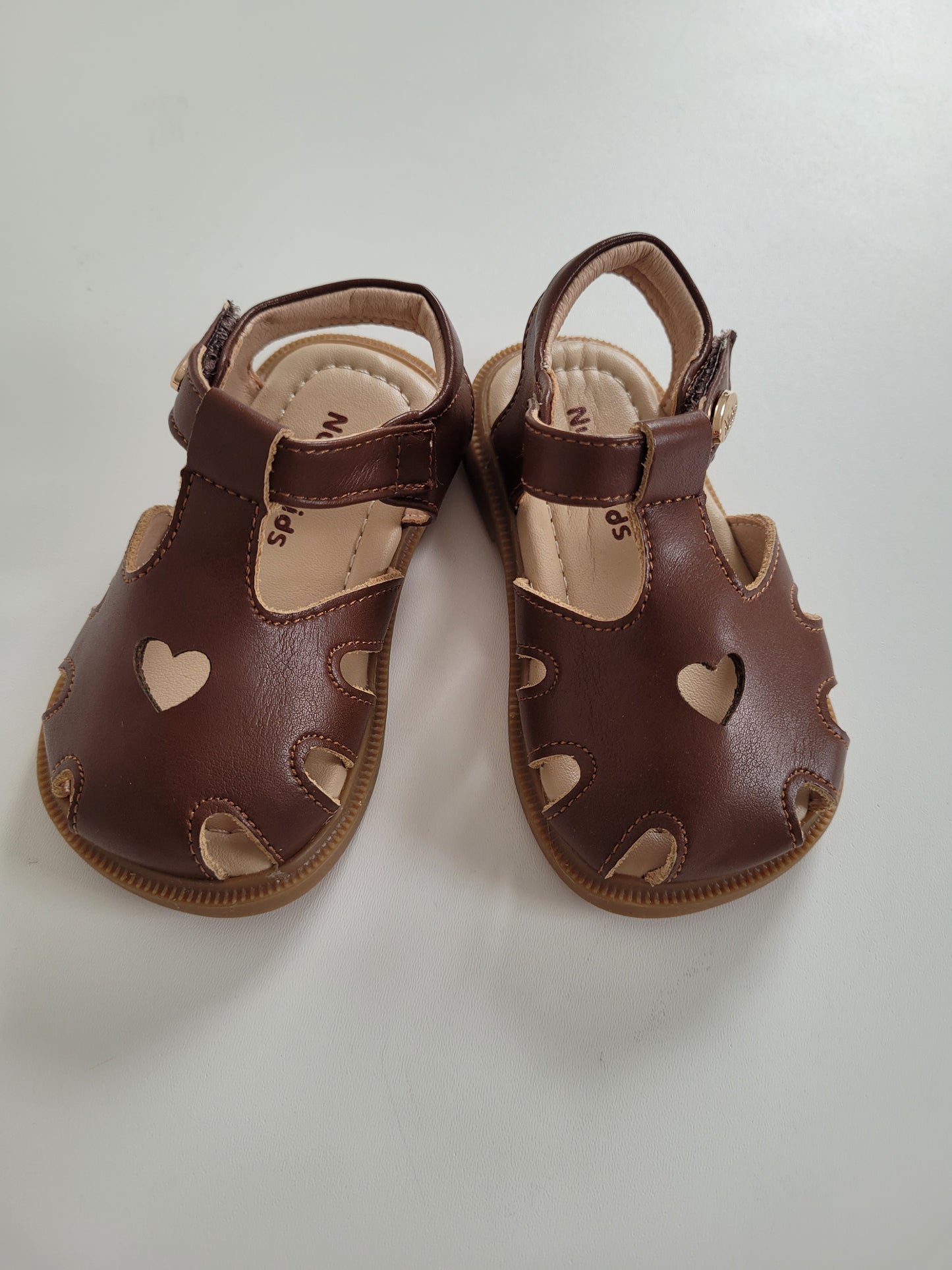 sandles