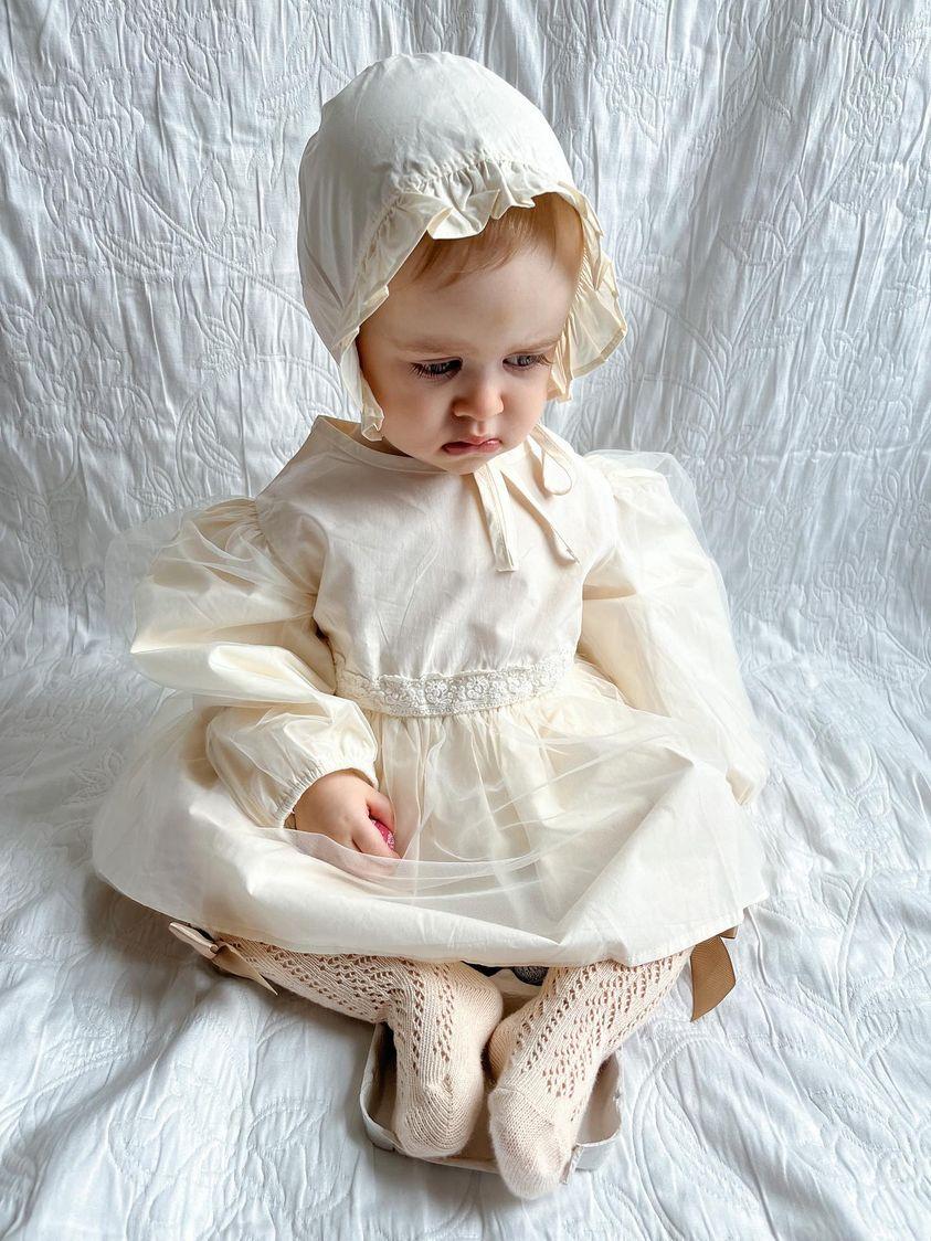 Marie Romper (cames with the bonnet ) pre order 1 to 2 weeks delivery time - nunubebe