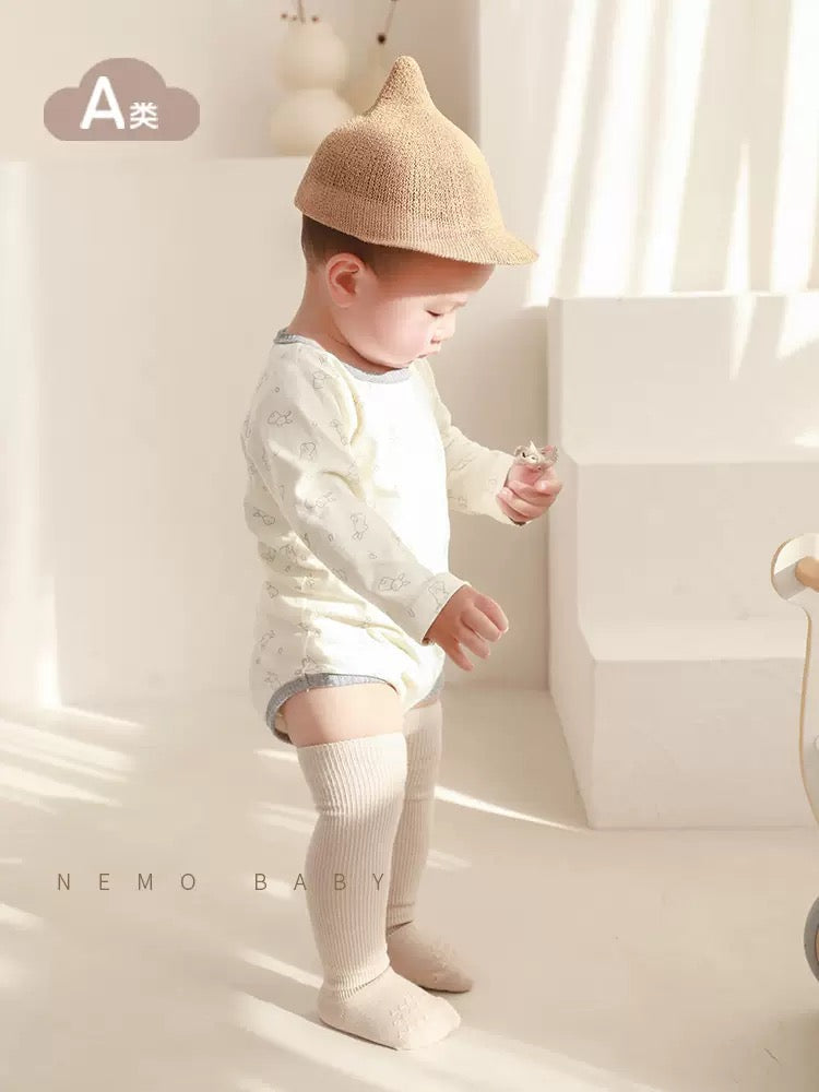 Neutral Unisex Socks