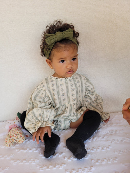 Della Romper (Jenny Bebe) (available from size 0-3m)